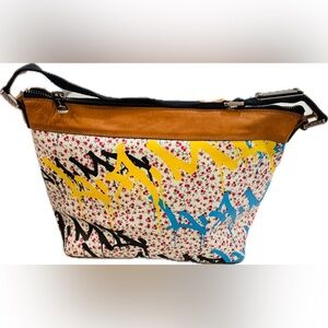 L.A.M.B shoulder bag in EUC 13.5 x 9